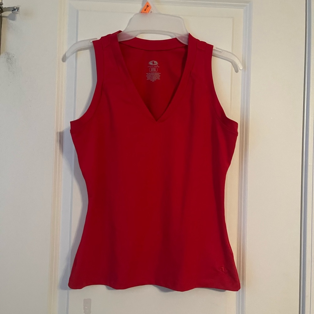 Athletic Works womens V-neck tank top, Red 92% polyester, size Medium (M)